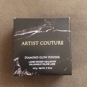 Artist Couture Diamond Glow Powder Highlighter